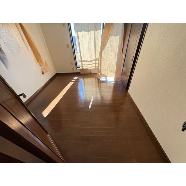 石神井町5丁目戸建 洋室７帖