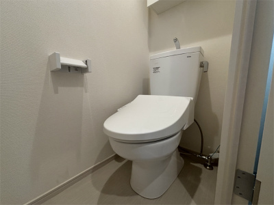 リブリ・エルカーサ亀有3階 トイレ