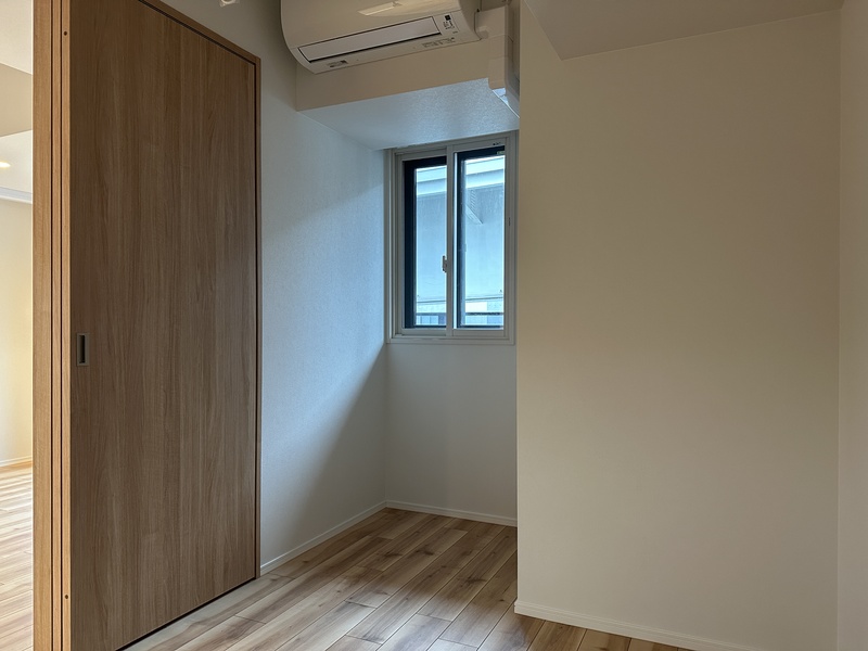 ONE ROOF RESIDENCE NISHINIPPORI8階 内観