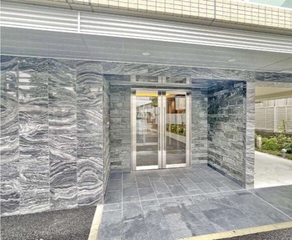 クレヴィスタ横浜綱島2階 外観