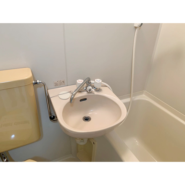 ドミトリー望星203号室 内観