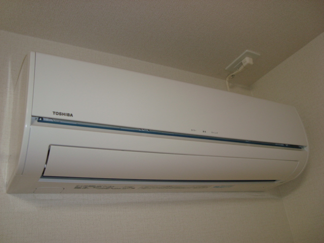 モデルナ203号室 エアコン