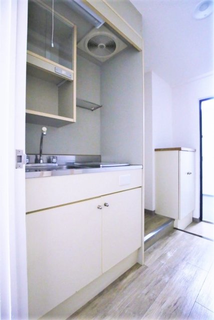 山下公園サンライトマンション弐号棟 キッチン