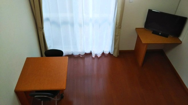 レオパレスコンフォート・Ｔ　Ⅱ リビング