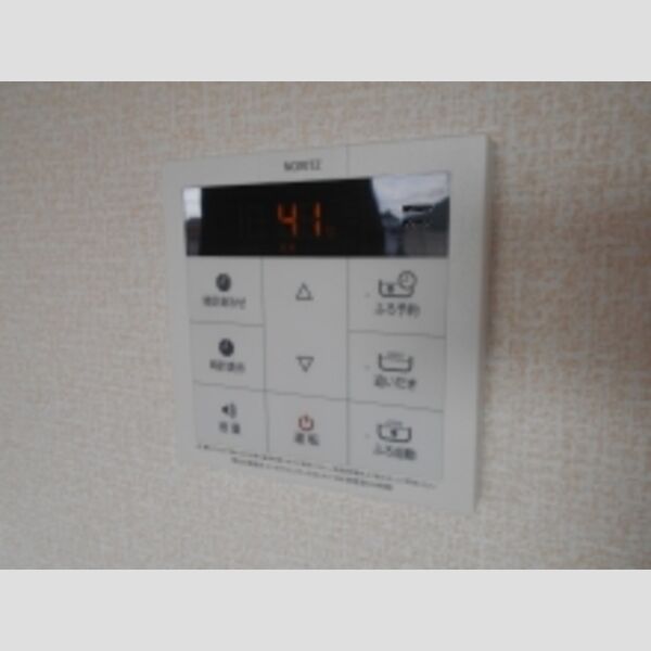 プレジール203号室 追い焚き付給湯リモコン