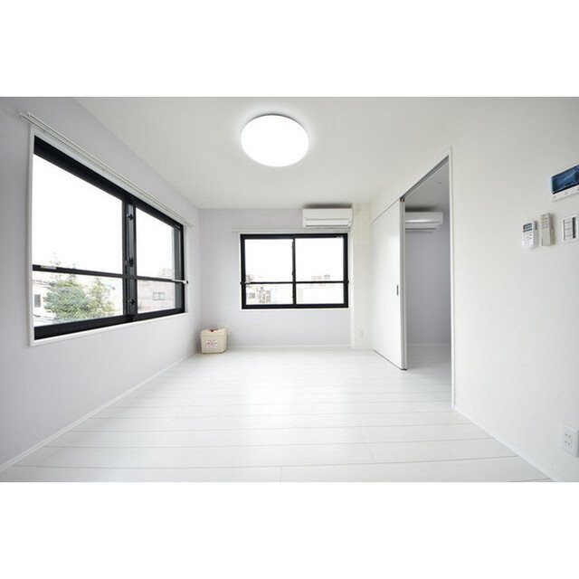 CASA PIAZZA 浅草本所 内観