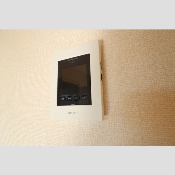 ファーストヴューラ十一番館205号室 モニタ付インターホン