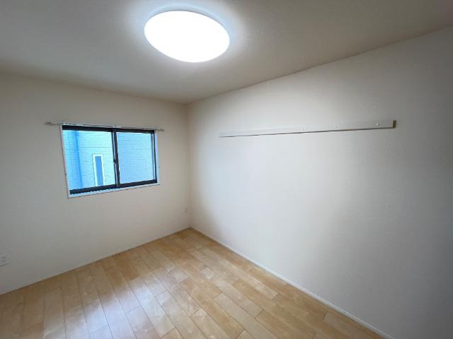 ルミナス　ケイポート201号室 洋室