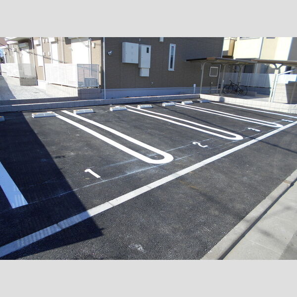 リンデンハイム102号室 同建物別部屋の参考画像