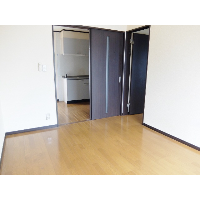 アムール HORINOUCHI 内観