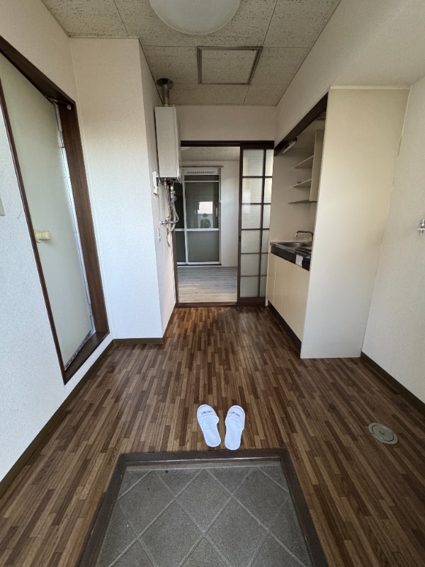 エフォート1階 玄関