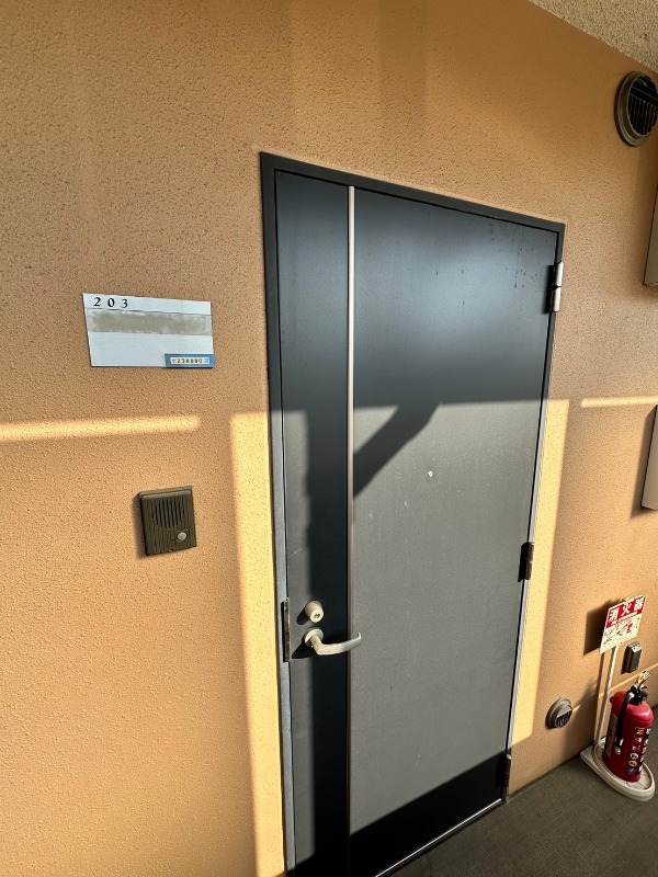 TFレジデンス鵜の木2階 玄関ドア