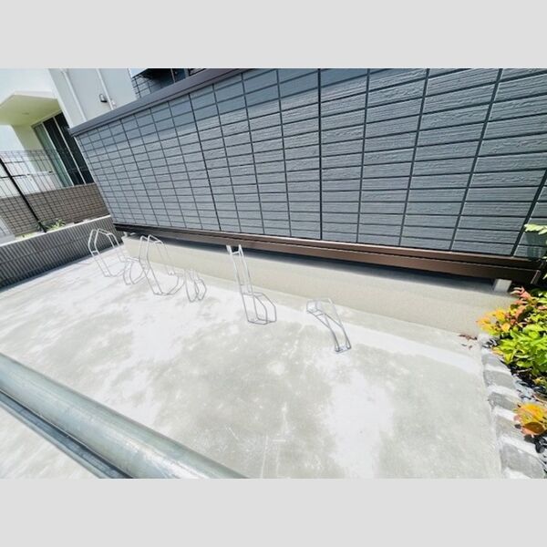 ファンウェーブ湘南茅ヶ崎 駐輪場