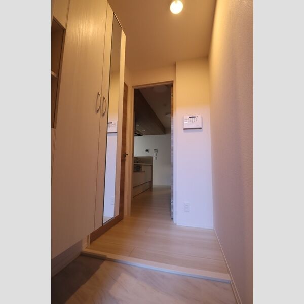 エクセリア中村北 玄関