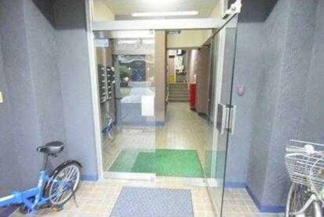 橋本ビル エントランス