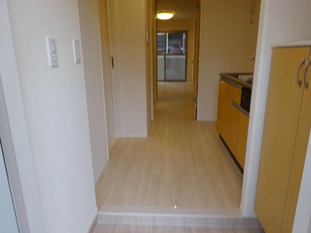 ラポール　イシイ 廊下