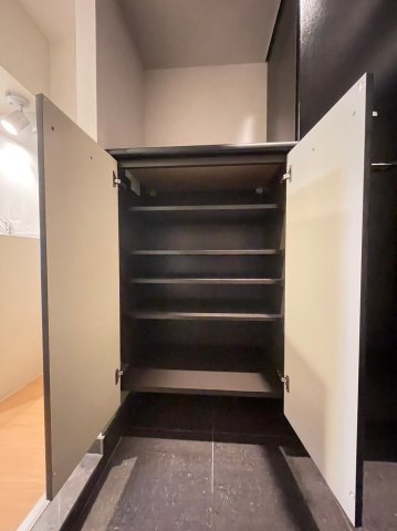 ブレシア銀座イースト904号室 収納