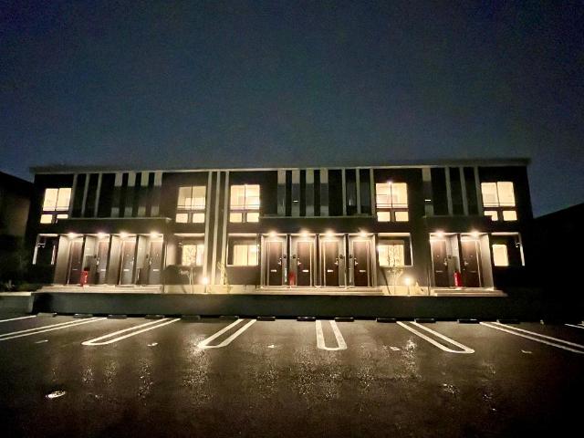 シエル　エトワール 外観写真（夜）