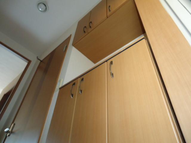 グランヴェール中島 下駄箱