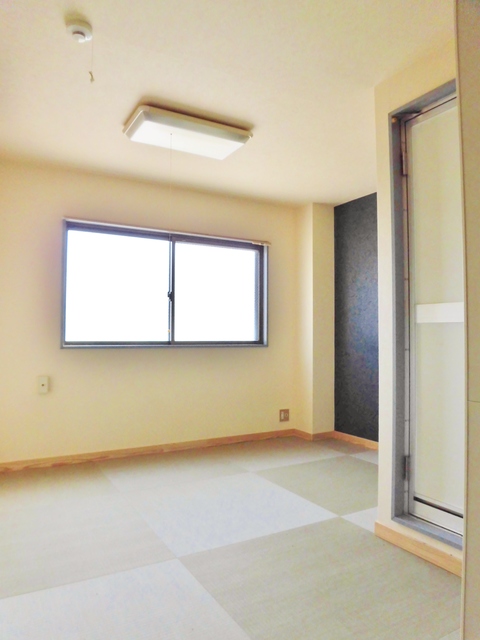 アートフル一ツ橋 リビング