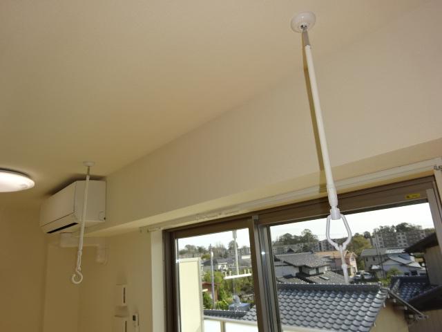 ＡｎｉＮｅｒｄ302号室 室内物干し