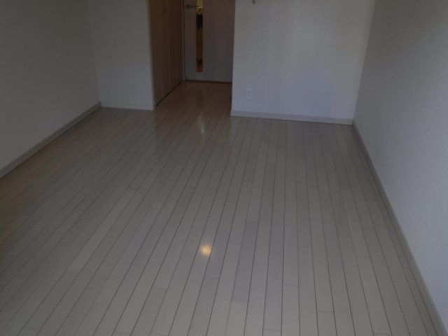 プレール・ドゥーク北新宿2階 部屋その他