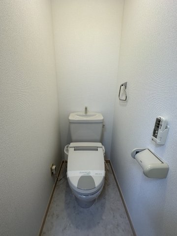 エルミタージュ103号室 トイレ