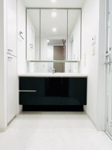 Ｂｒｉｌｌｉａ　ｉｓｔ　三軒茶屋　ブラッサムテラス1階 同建物別部屋の参考画像