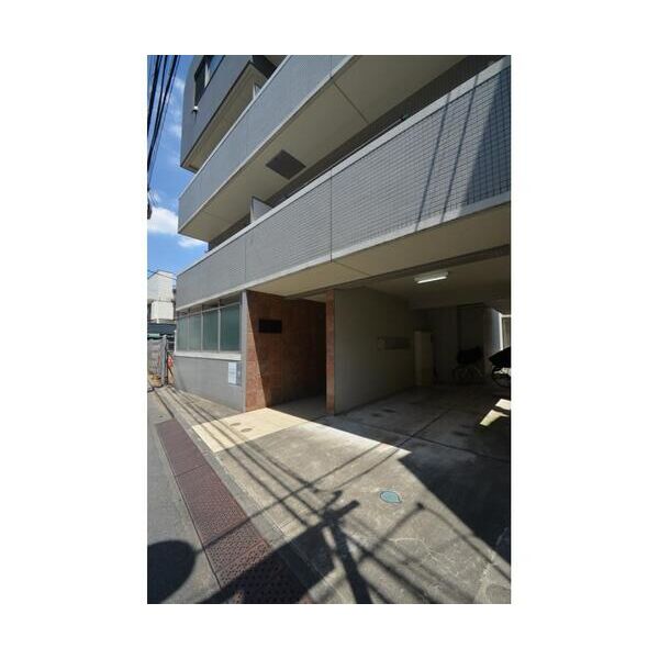 ハーモニアスコート205号室 エントランス