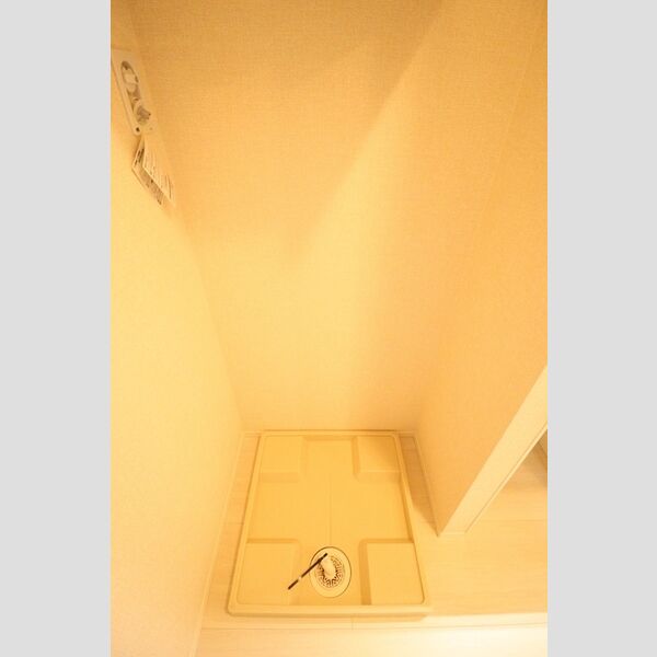 RENOM103号室 洗濯機置き場