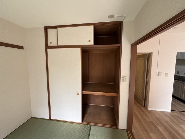 サンコート大野台0106号室 収納