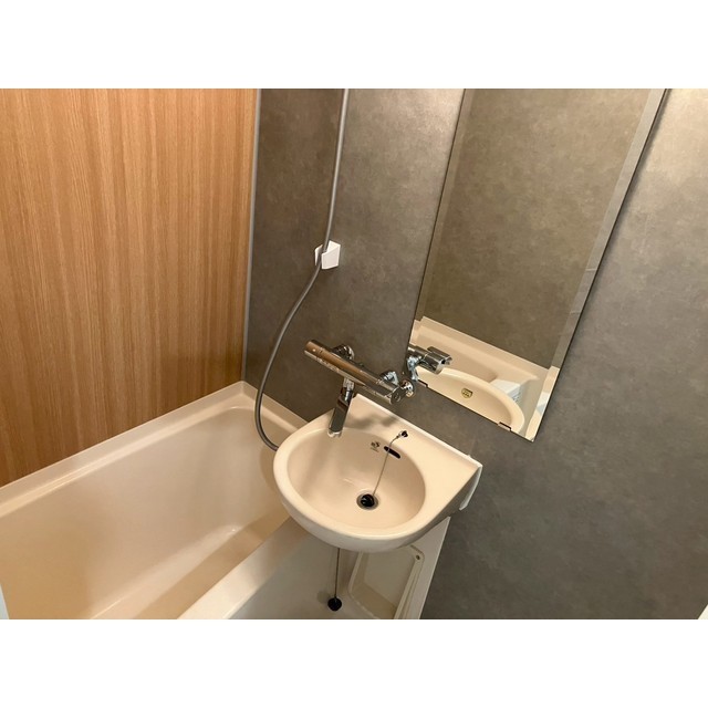 レジデンス横濱関内0607号室 同建物別部屋の参考画像