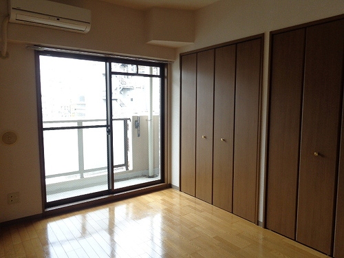 桜木町堂ノ下マンション5階 洋室　※2015年4月撮影
