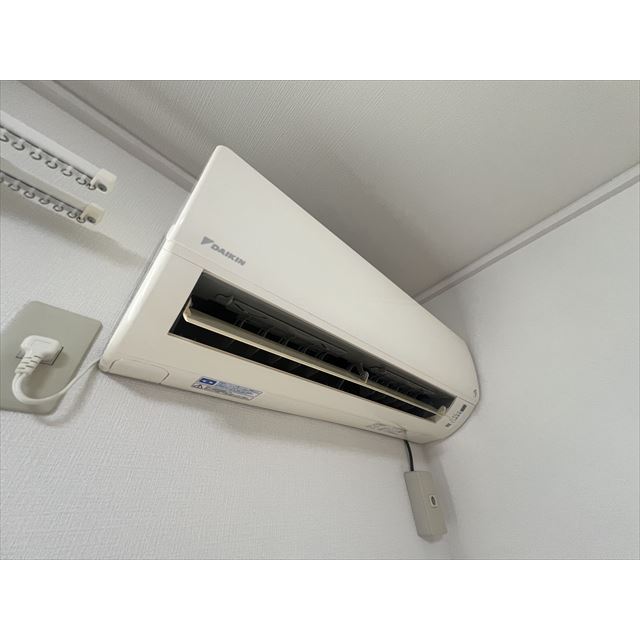 グリーンヒルズ105号室 エアコン付きで快適