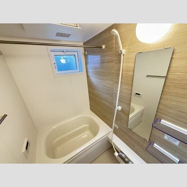 モンターニュロンド 浴室乾燥機付き風呂