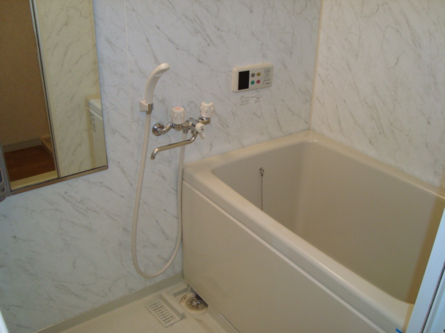 パーチェ西初石102号室 バス