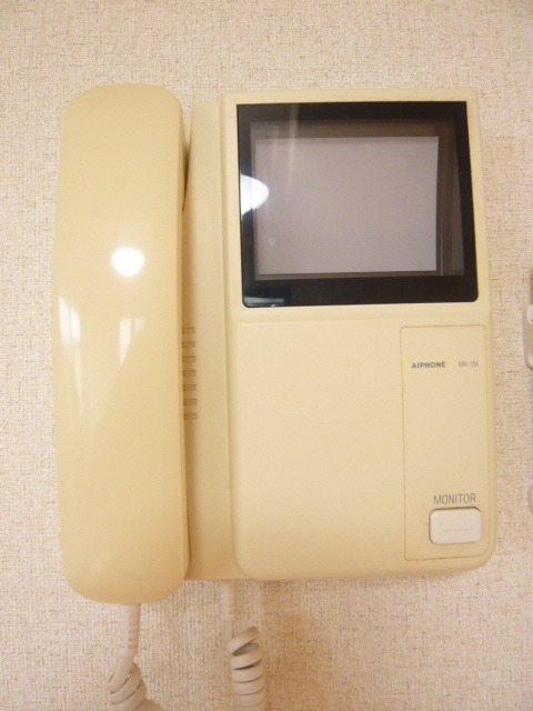 グランシャリオ（桜丘）0201号室 インターホン