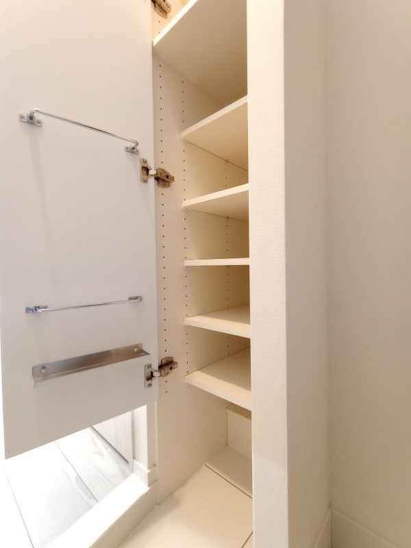 クレイシア森下ステーションサイト4階 収納