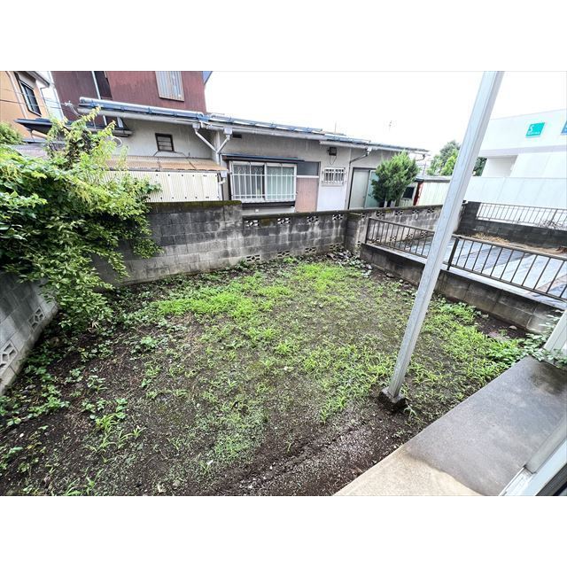 ル･コンフォールB号室 専用庭付♪