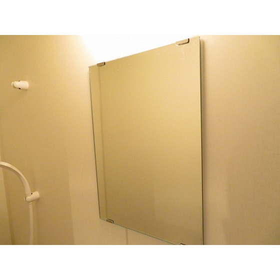 クレスト立川0104号室 浴室鏡