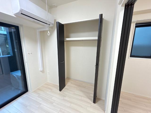 ピーニャ市川102号室 クローゼット