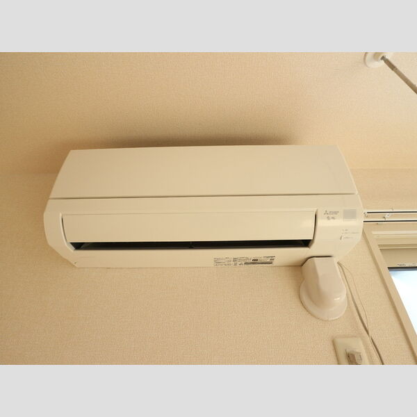 ハイヤードヒルズⅢ105号室 エアコン