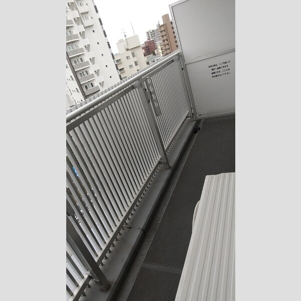 カスタリア用賀0801号室 バルコニー