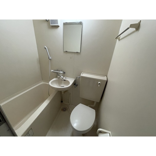 ダイヤモンドレジデンス南大塚0106号室 お風呂