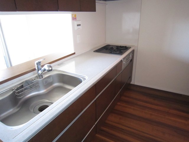 プラウド藤沢イースト キッチン