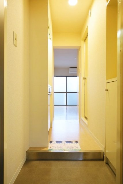 スカイコート落合 玄関