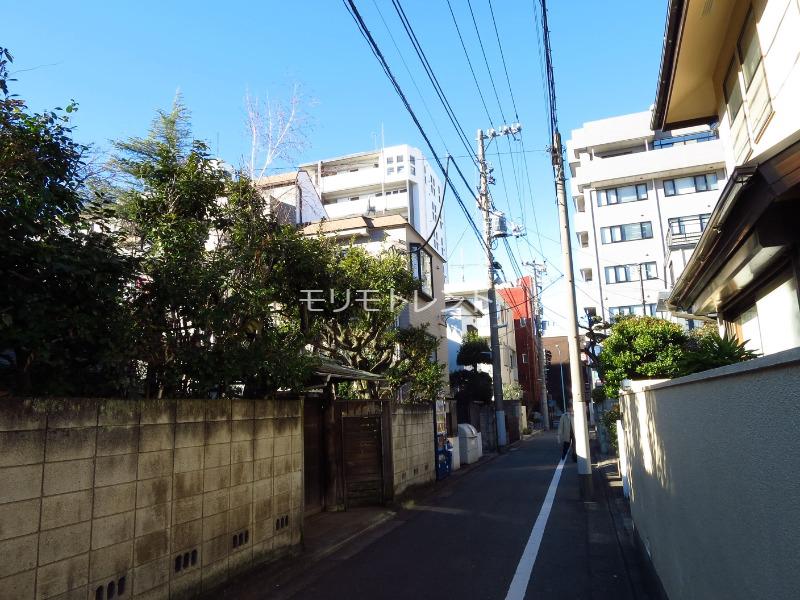 クレッセント下目黒2階 外観