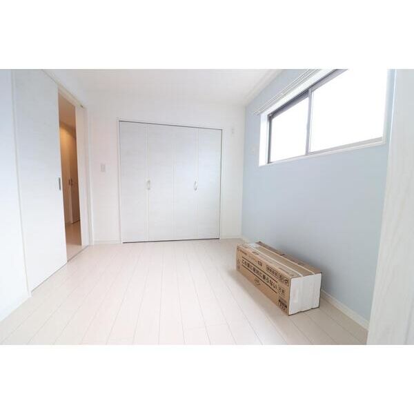 ミリアビタ大森台201号室 リビング