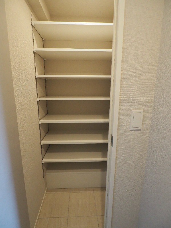 アーバネックス新御徒町駅前9階 収納