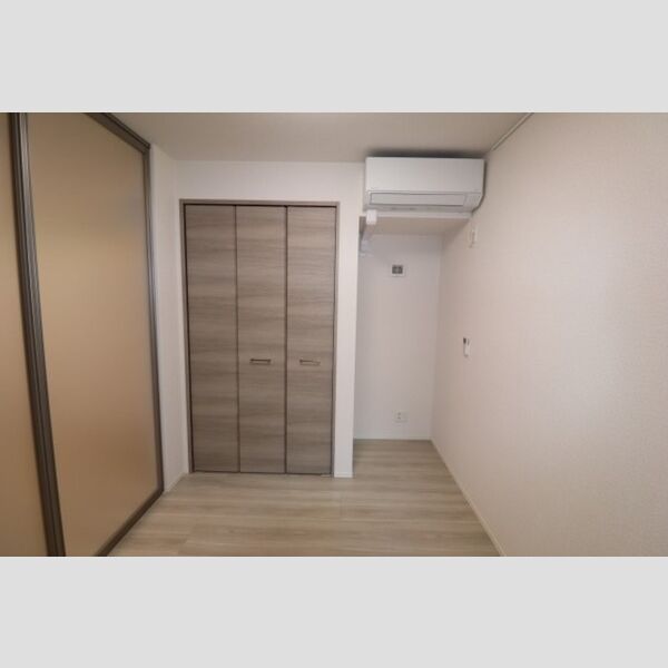 セレスティア大島105号室 洋室